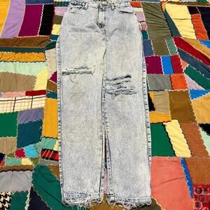 Vintage Sasson Women’s Distressed Ripped Deeply Washed Jeans 26Wx31L